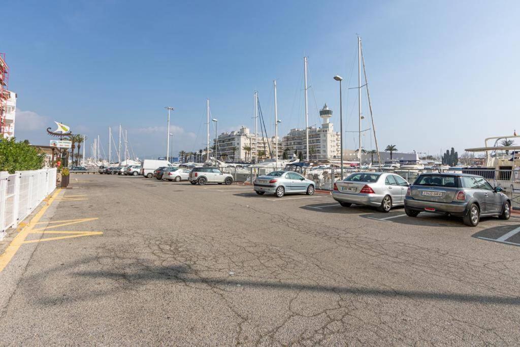 エンプリアブラバCn1-Zona Chic Club Nautico, Clima, 5 Minutos Andando De La Playa, Centro, Restaurantesアパートメント エクステリア 写真