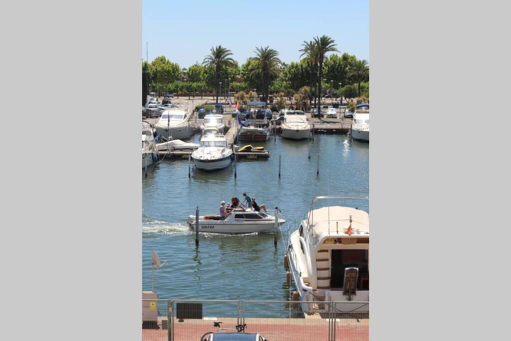 エンプリアブラバCn1-Zona Chic Club Nautico, Clima, 5 Minutos Andando De La Playa, Centro, Restaurantesアパートメント エクステリア 写真